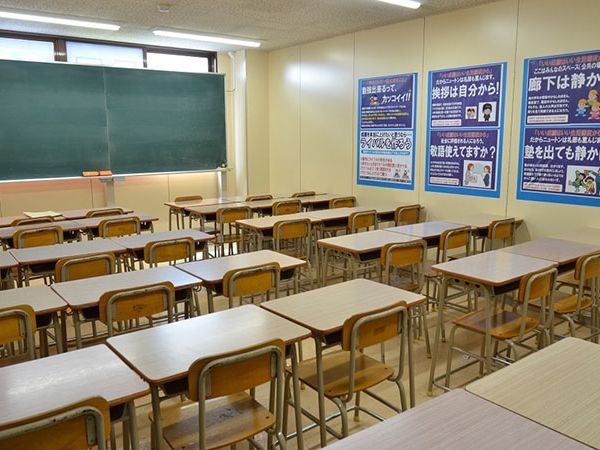 進学塾ニュートン 多田校 の内観画像