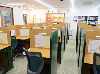 開成教育グループ　代ゼミサテライン予備校 獨協大学前教室 の内観画像