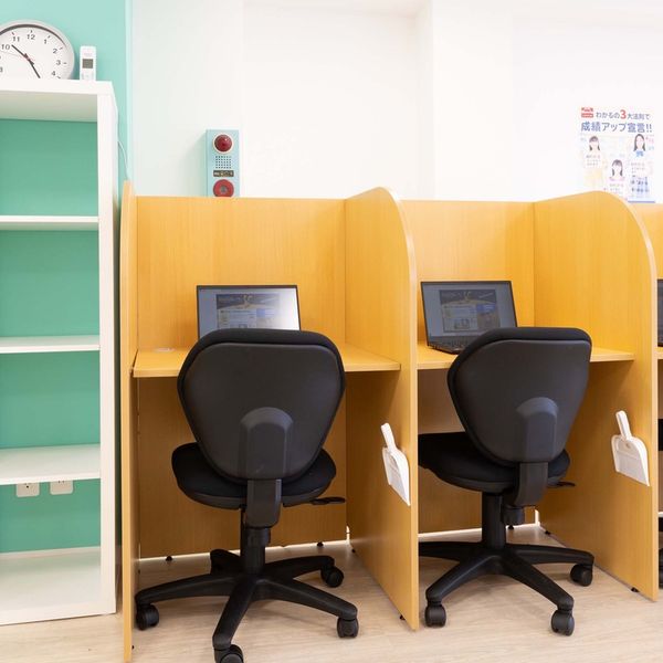 完全個別 松陰塾 君津南子安校 の内観画像