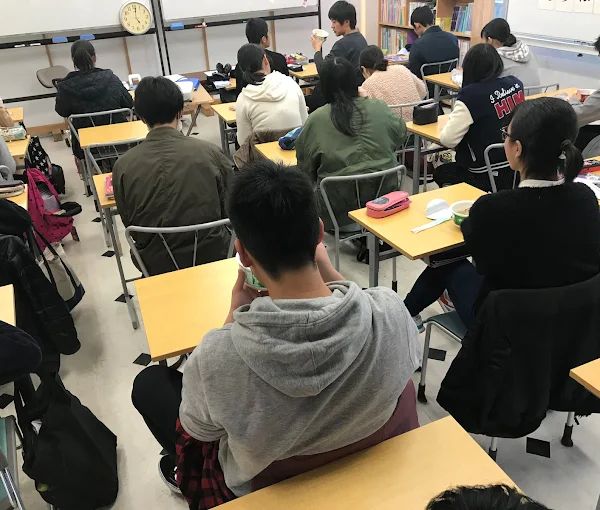 鞍陵塾 本校 の内観画像