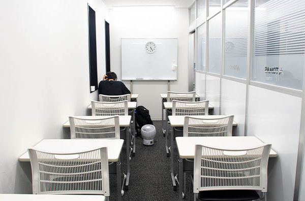 トーマス【ＴＯＭＡＳ】 浜田山校 の内観画像