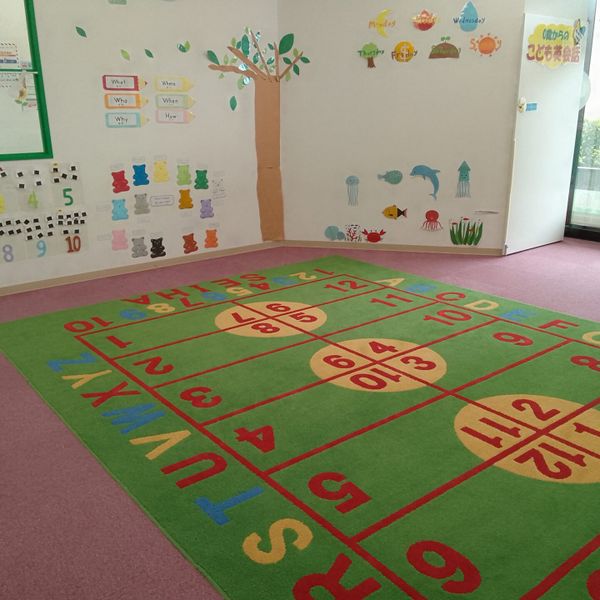 セイハ英語学院 オアシスタウン伊丹鴻池 の内観画像