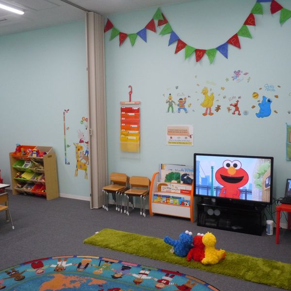 東進こども英語塾 フレスポ長泉教室 の内観画像