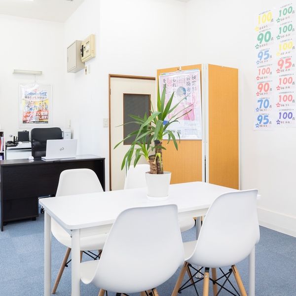 完全個別 松陰塾 所沢美原校 の内観画像