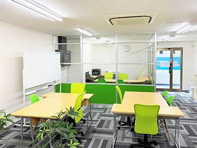 現論会 藤沢校 の内観画像