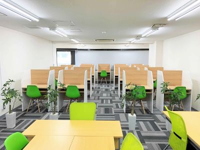 現論会 藤沢校 の内観画像