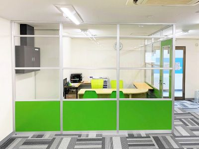 現論会 藤沢校 の内観画像