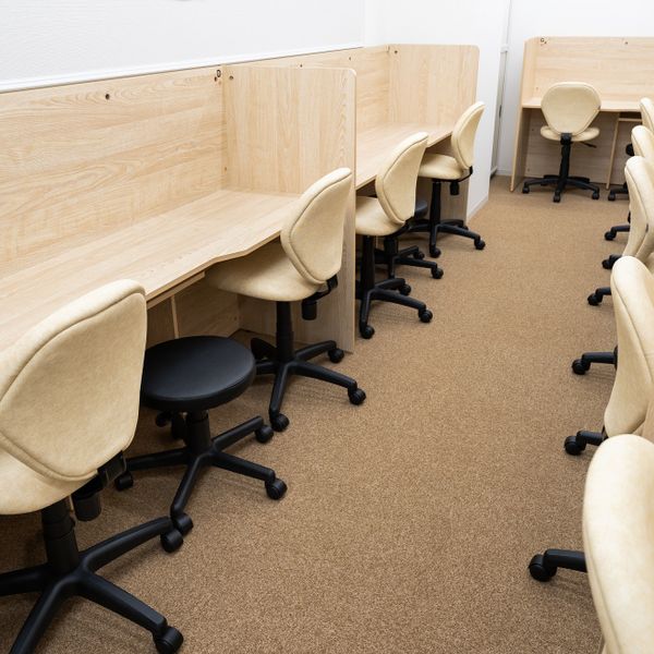 栄光の個別ビザビ ビザビ上野校 の内観画像