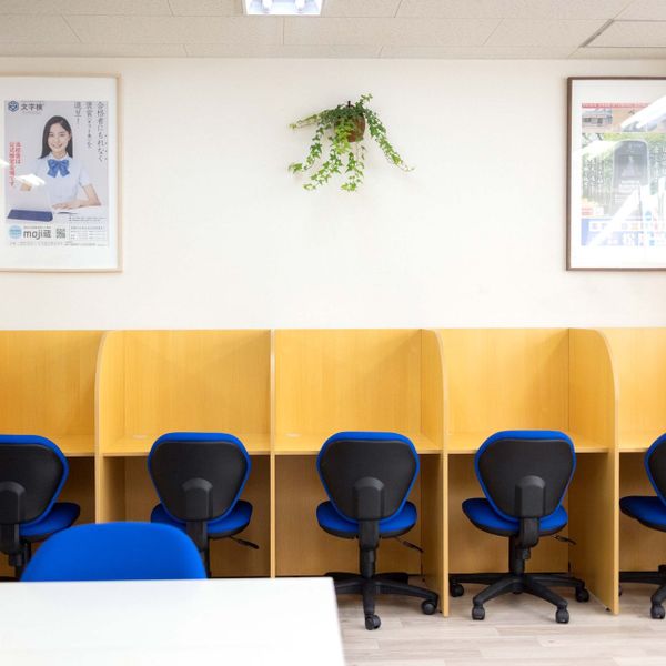 完全個別 松陰塾 大手前校 の内観画像