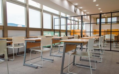 超個別指導塾まつがく 長野駅東口校 の内観画像