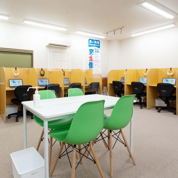 完全個別 松陰塾 新守山校 の内観画像