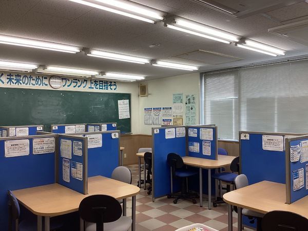 秀英ｉＤ予備校 長良校 の内観画像