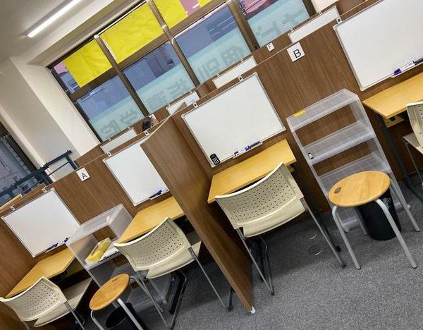 ナビ個別指導学院 宇治小倉校 の内観画像