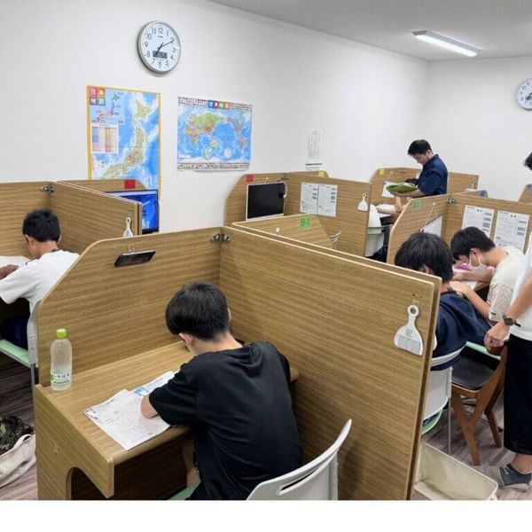 個別指導WAM 安城はなのき校 の内観画像