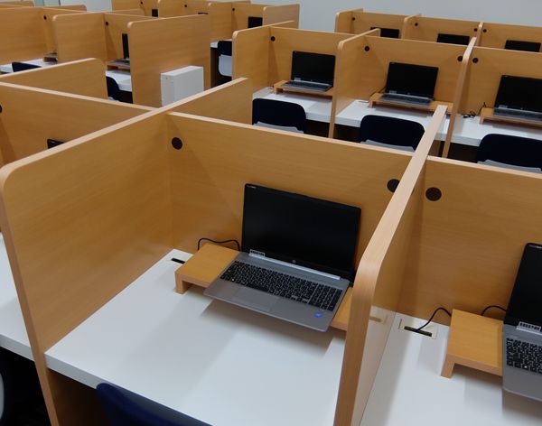 東進衛星予備校【ティエラコム】 高岡丸の内校 の内観画像