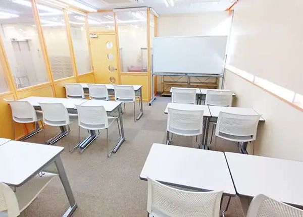 個別指導なら森塾 五反田校 の内観画像