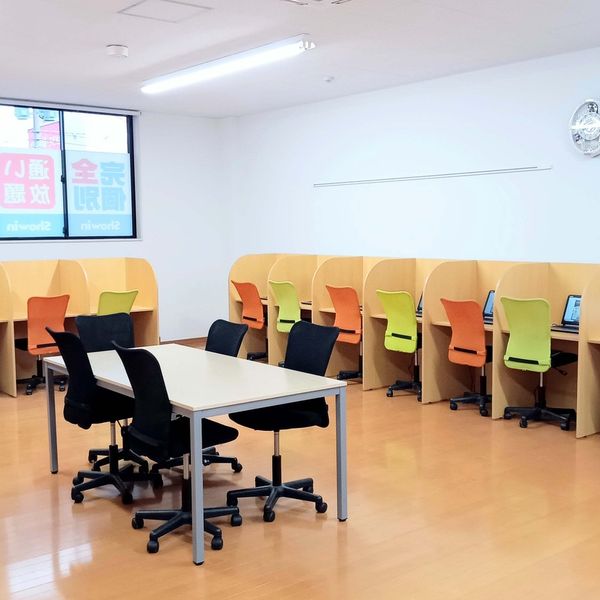 完全個別 松陰塾 豊府校 の内観画像