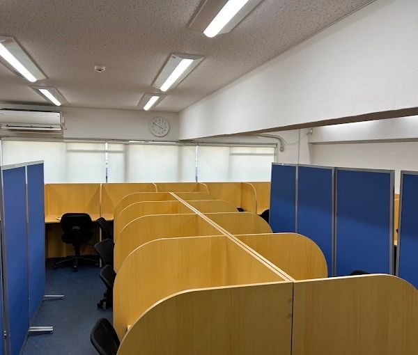 ブラウンPLUS 本校 の内観画像