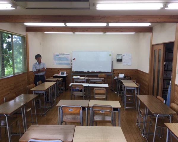 私塾学びの道 本校 の内観画像