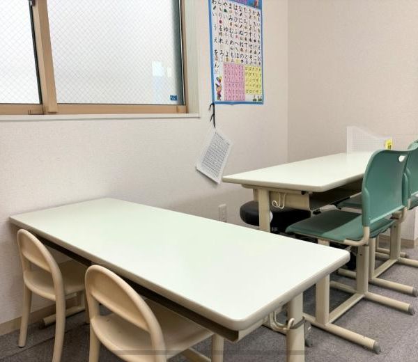 公文式 中目黒駅北/月木教室 の内観画像