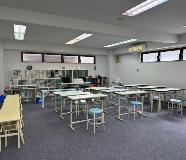 公文式 信濃町教室 の内観画像