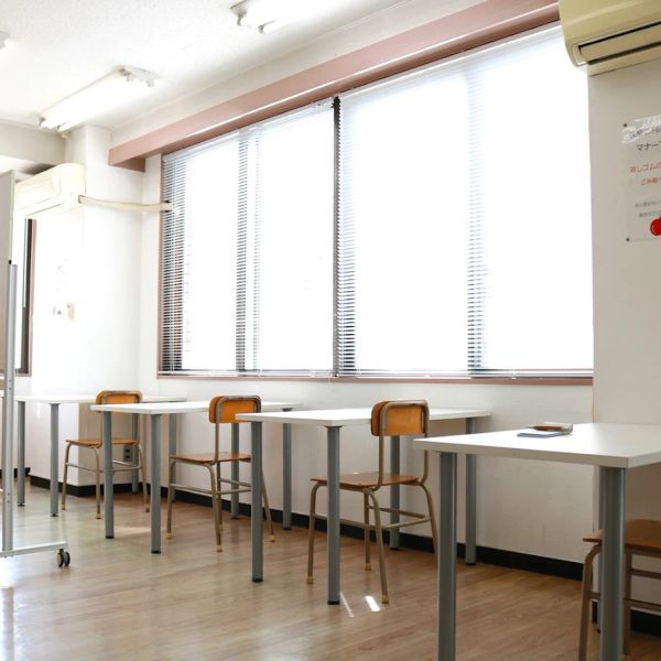 江原予備校 本校 の内観画像