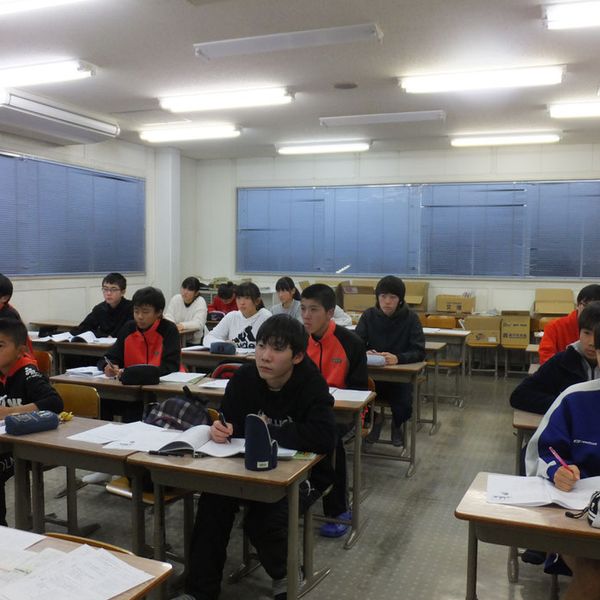 四条塾 本部校 の内観画像