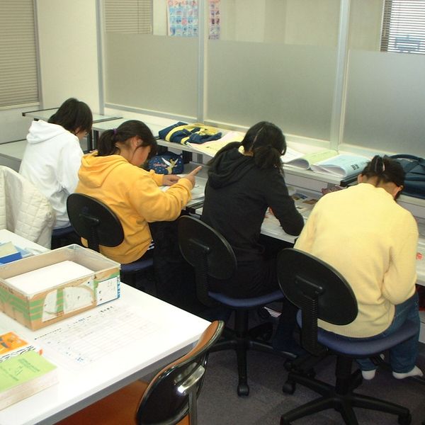 秀峰塾 豊田教室 の内観画像