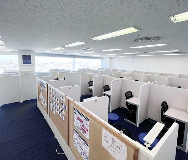 東京個別指導学院(ベネッセグループ) 上大岡 の内観画像