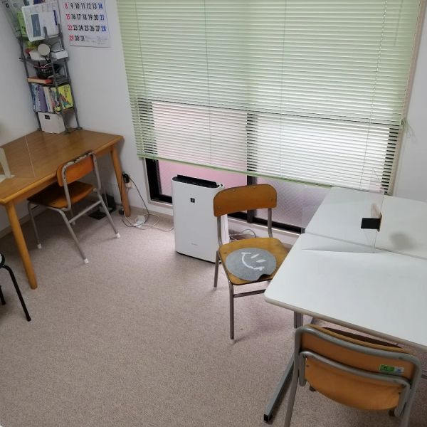 逗子アナザースクール 本校 の内観画像